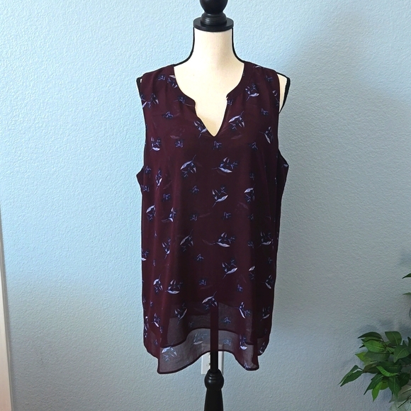 CAbi Tops - CAbi Icy Floral Bouquet #3444 Sleeveless VNeck chiffon layered top women Size XL